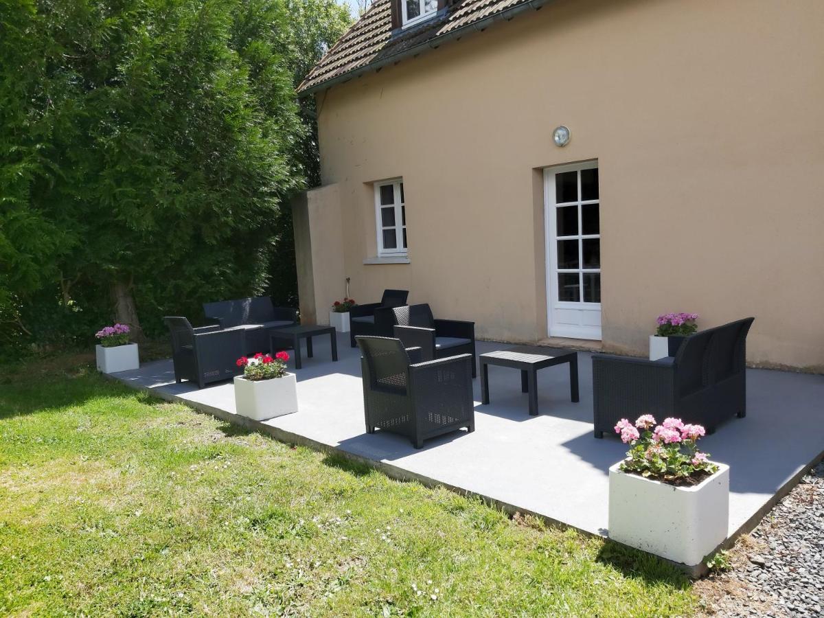 Bed and Breakfast Le Bonheur Des Plumes Montmartin-en-Graignes Exteriér fotografie